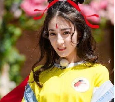 热巴爆料小伙是谁啊视频,揭秘视频背后的故事 第3张 热巴爆料小伙是谁啊视频,揭秘视频背后的故事 第3张